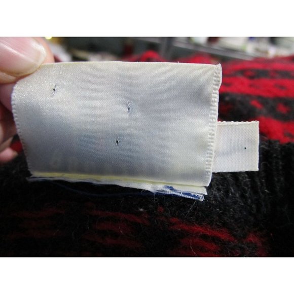 Bouviac Norway Fair Isle Oversize Unisex Sweater Medium EUC Wool Red Charcoal - Picture 16 of 16